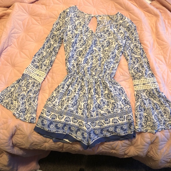 Hollister Other - Long sleeved Hollister romper